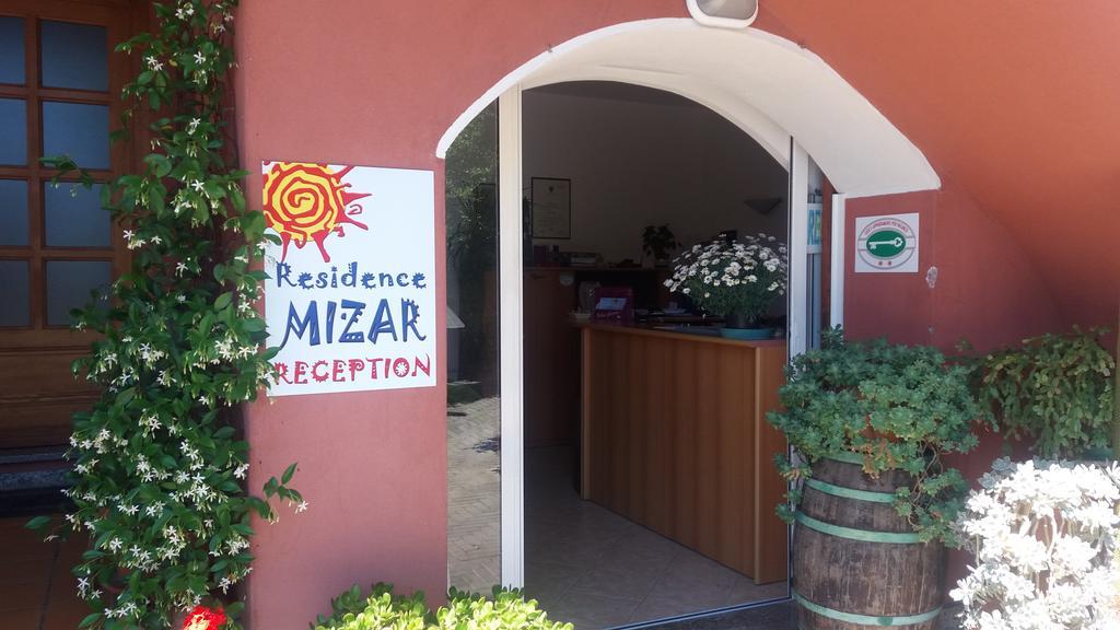 Residence Mizar Pietra Ligure Exterior foto